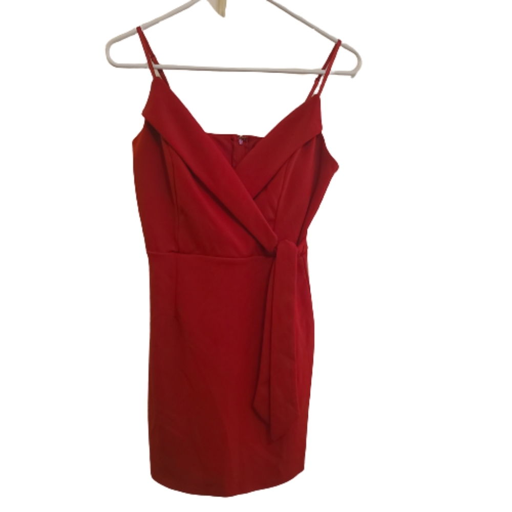 NWOT Trixxi Mini Cocktail Dress